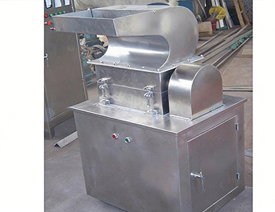 1774430295938604.jpg CSJ粗碎机.jpg